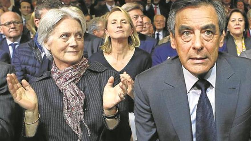 Un escándalo se cruza en la carrera de François Fillon al Elíseo