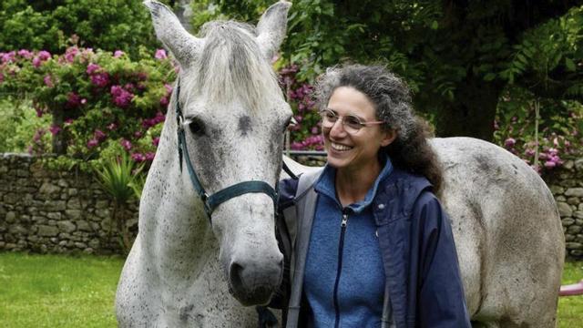 Marie Sonnois, en su paso por Sabucedo en 2025. | BERNABÉ/JAVIER LALÍN