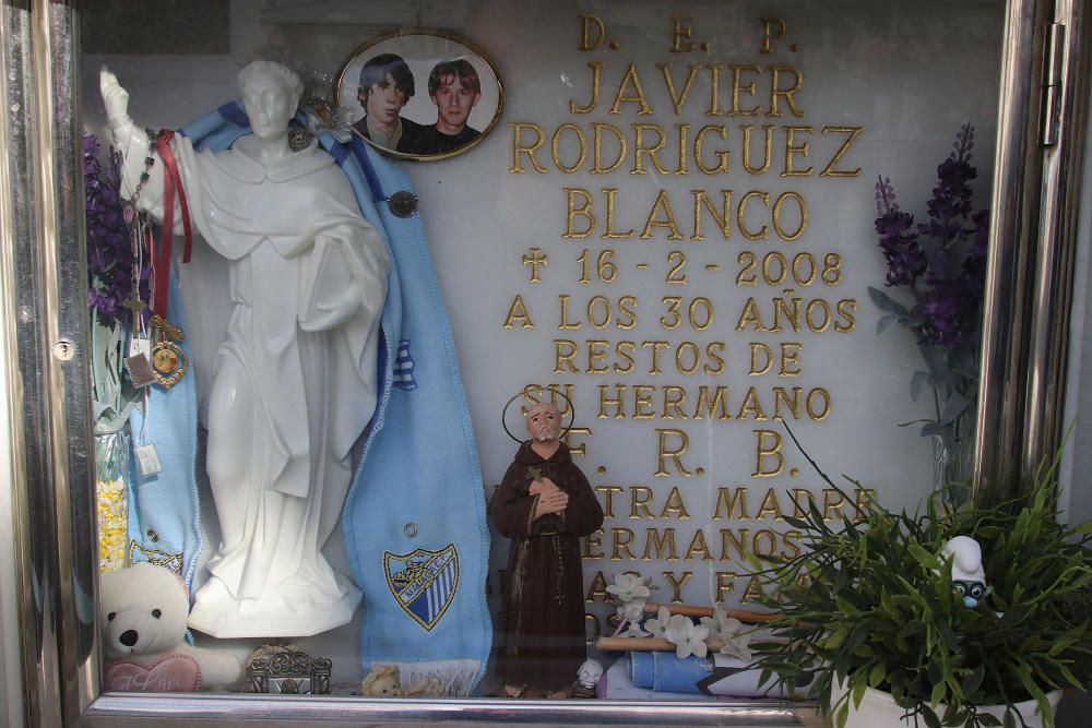 Cementerio de Olías