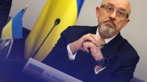 Zelenski destitueix el seu ministre de Defensa