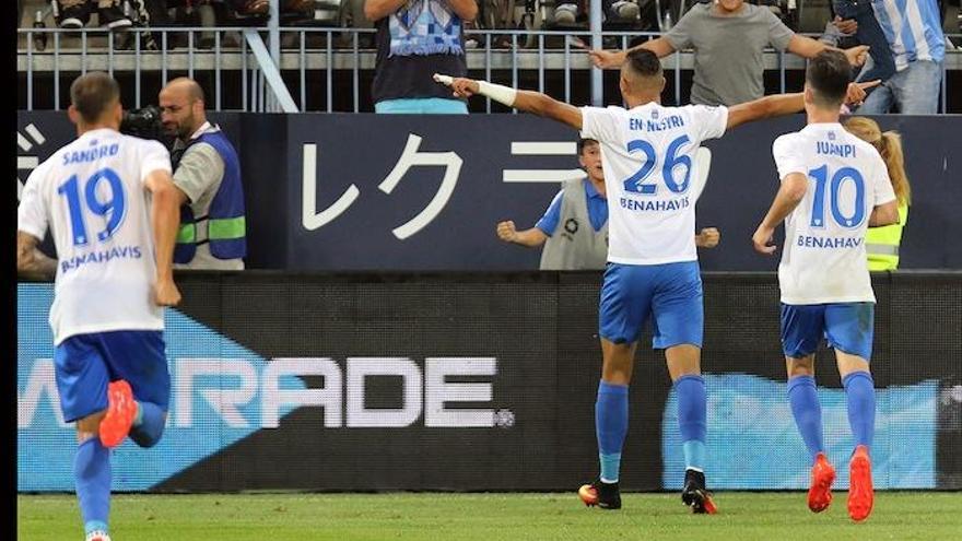 Sandro, En-Nesyri y Juanpi celebran un tanto y tienen la llave del once que dispondrá Juande contra el Alavés.