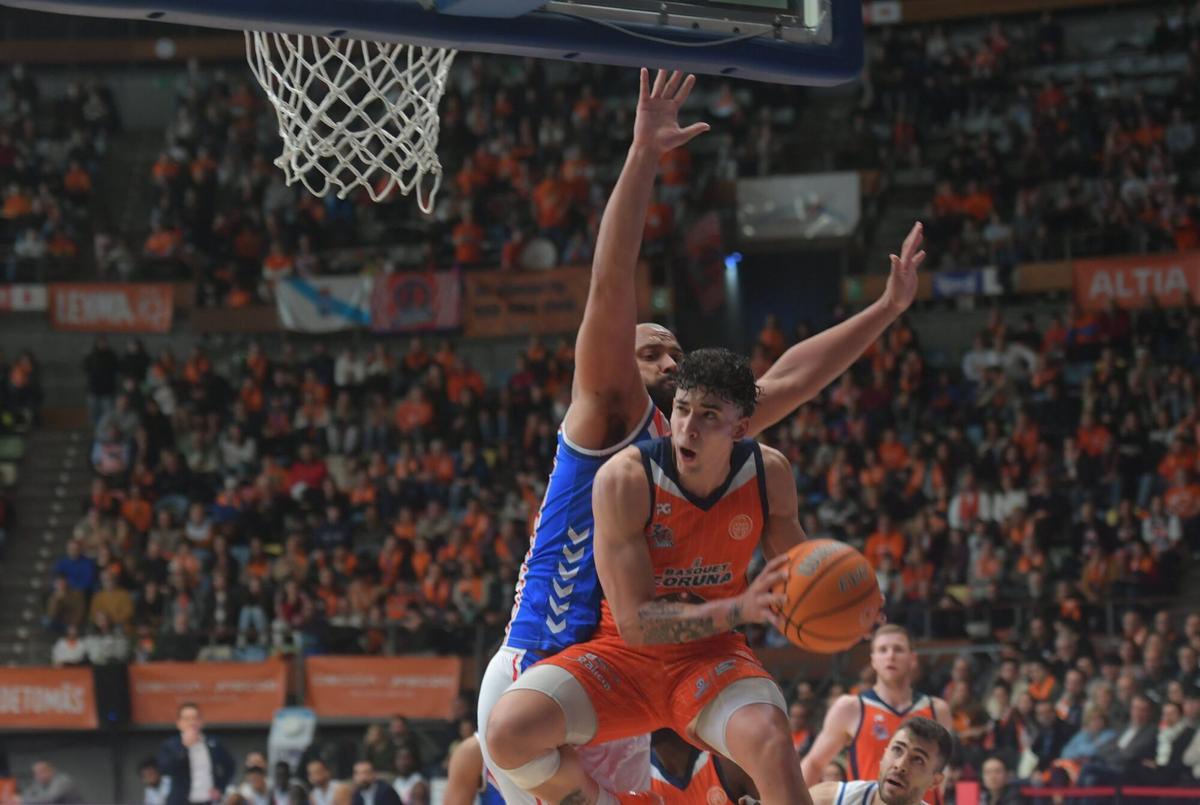 83-74 | El Leyma Coruña se sobrepone a sí mismo para vencer al Alicante