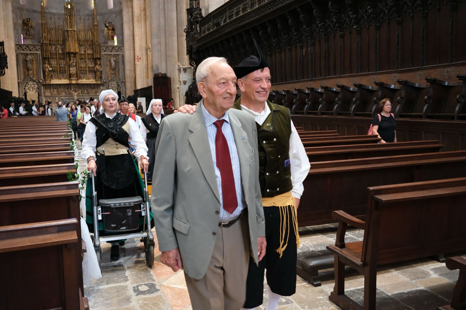 EN IMÁGENES: El Centro Asturiano de Tarragona celebra sus 50 años