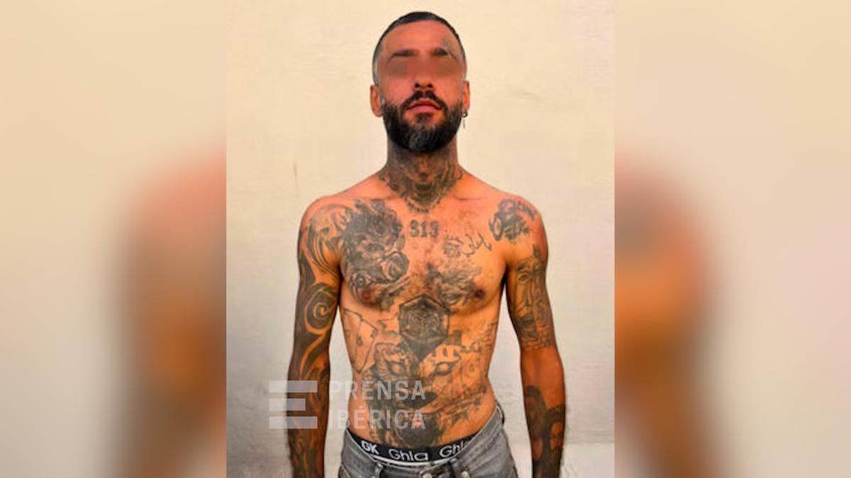 CEUTA YIHADISTAS | La Policía busca a 12 yihadistas que se esconden entre los inmigrantes de Ceuta