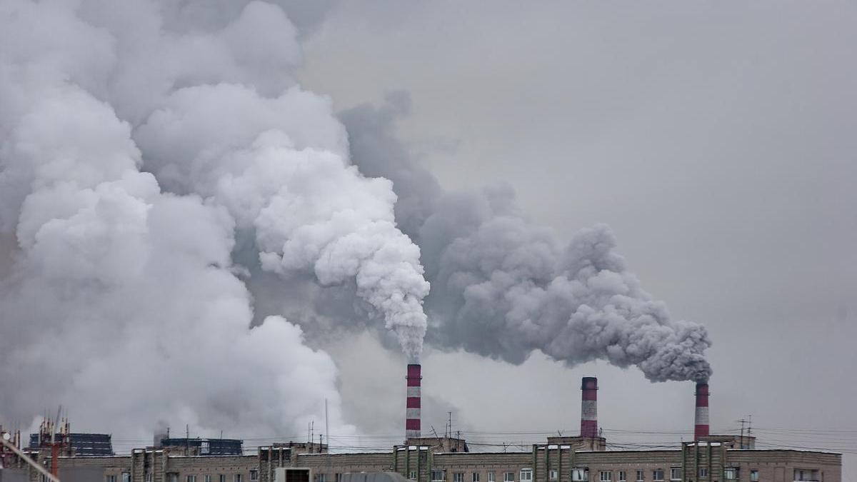 Fuerte bajada de las emisiones en 2024 en el sector de la energía de la UE