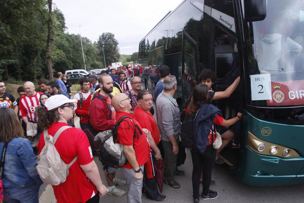 Sortida dels aficionats del Girona cap a Pamplona