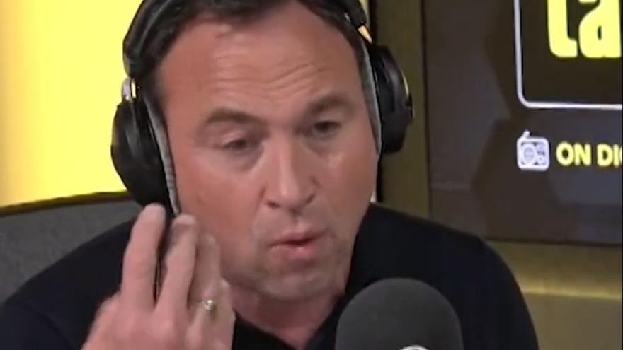 El exfutbolista Jason Cundy, durante una de sus intervenciones.