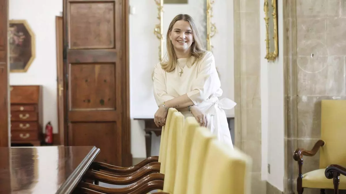 Marga Prohens: "Somos la 'España desbordada', el crecimiento poblacional es inasumible"