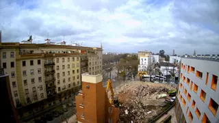 Así ha sido la demolición del edificio donde Grupo ABU construirá 60 viviendas de lujo en el Prado