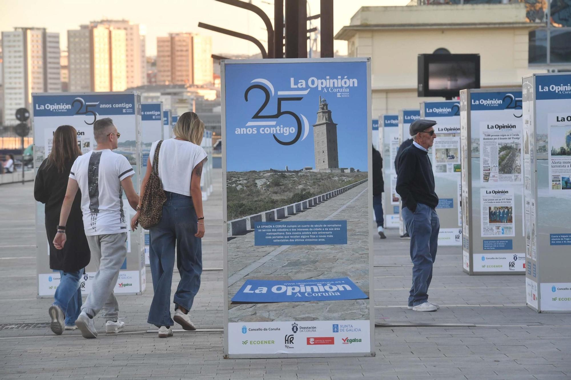 Portadas de los 25 años de LA OPINIÓN decoran la Marina