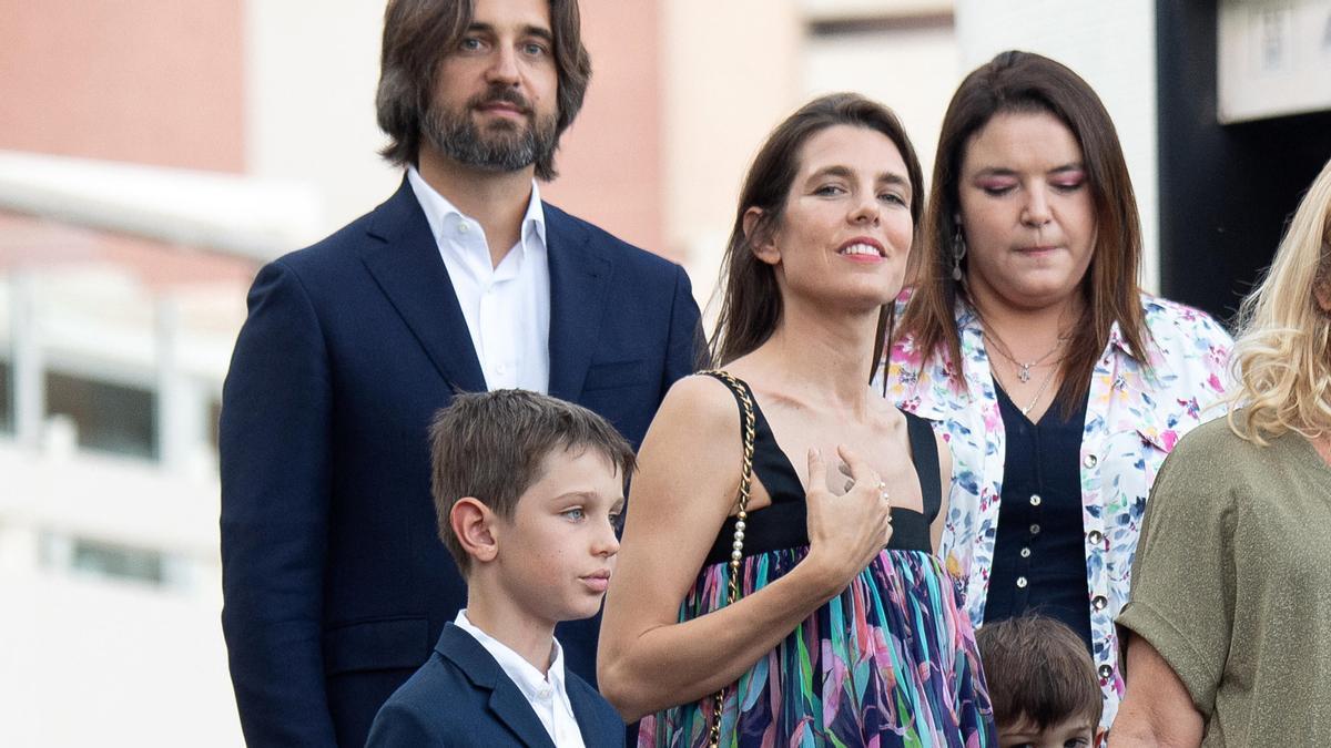 La rutina de entrenamiento definitiva para conseguir los brazos de Carlota Casiraghi