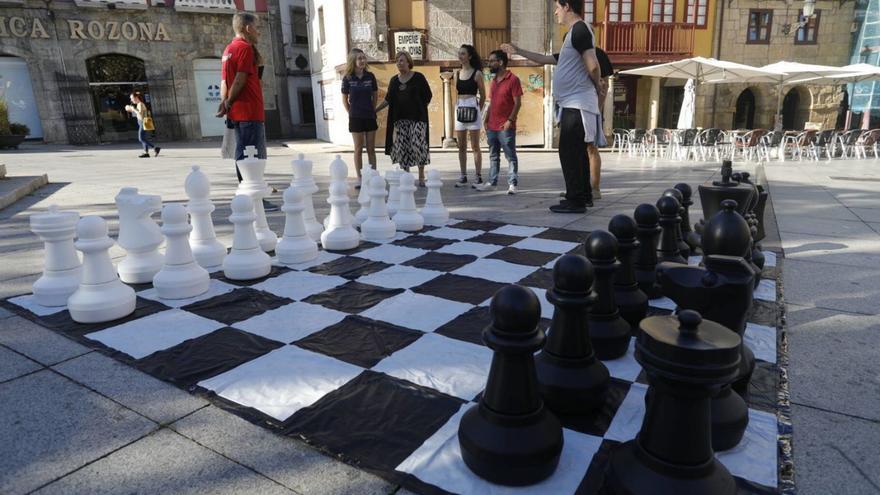 Avilés da mucha cancha