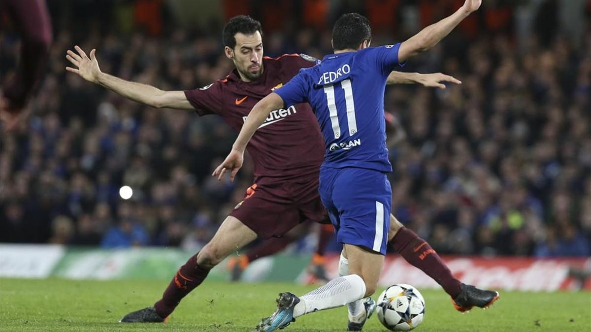 Busquets, en una acción durante el partido