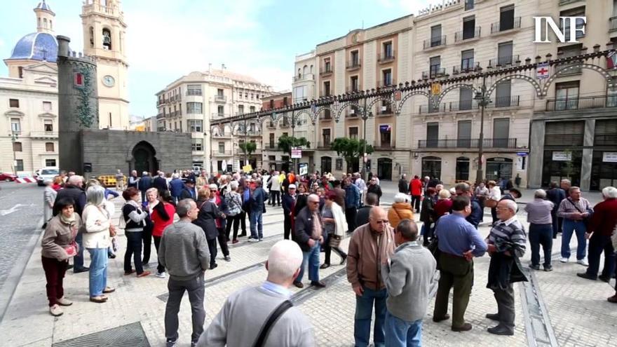 Los pensionistas vuelven a concentrarse en Alcoy