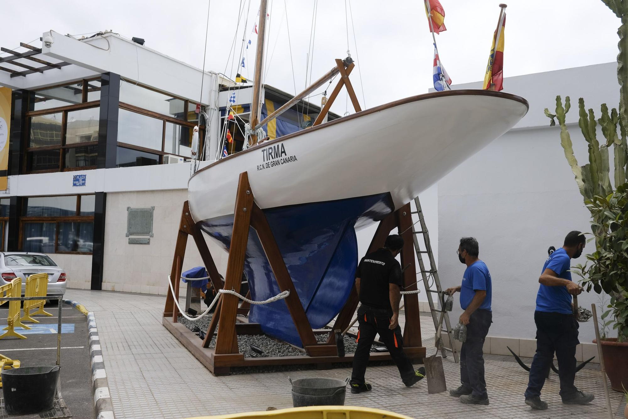 Restauración del barco Tirma