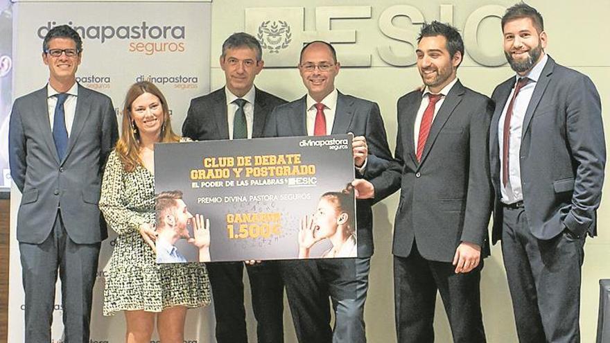 ESIC celebra sus premios de debate entre alumnos