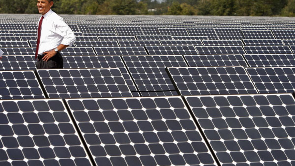 El presidente estadonunidense, Barack Obama, durante una visita a una planta de generación solar en Arcadia, en el estado de Florida