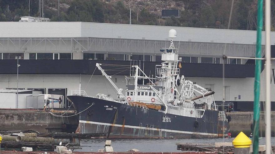 La pesquera Wofco reajusta su capacidad en alta mar y busca comprador para el atunero «Aleshka»