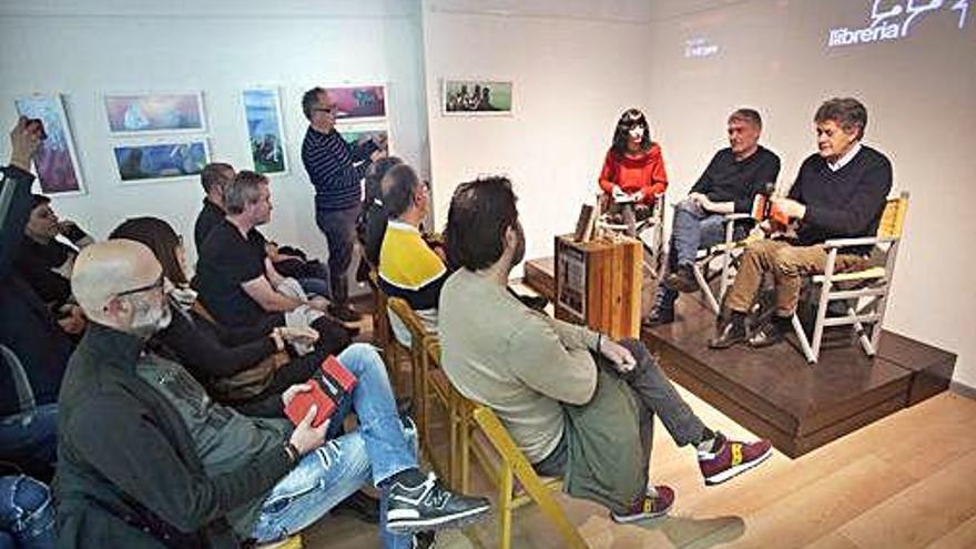 Carreras, Prieto i Terribas, en plena presentació del llibre.