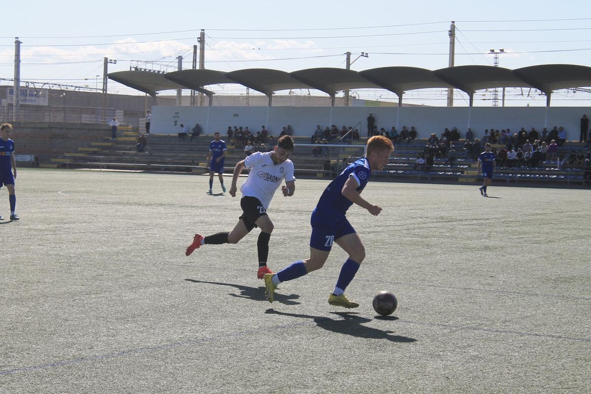 El Ontinyent 1931 en el partido frente al Silla.