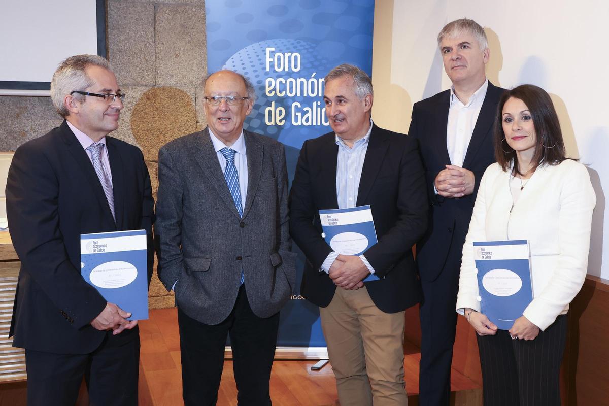 Patricio Sánchez, Fernando González Laxe, José Francisco Armesto, Santiago Lago Peñas y Lucía Ferreira