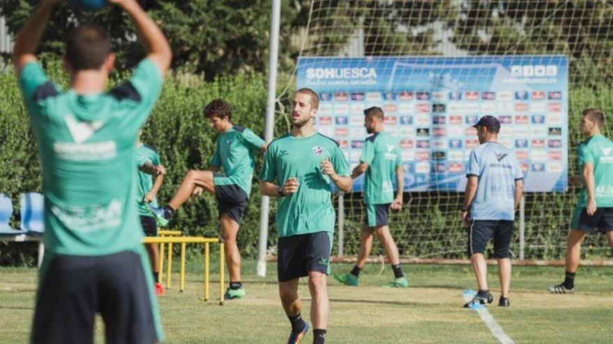 El Huesca ha vuelto a los entrenamientos mermado de efectivos