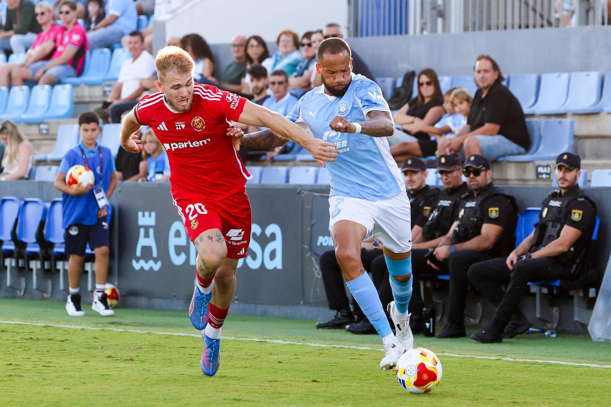 Mira aquí todas las fotos del partido de la UD Ibiza de hoy
