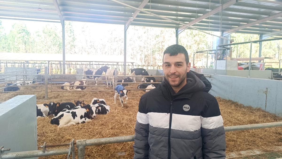 Xulián Vázquez Canabal tiene 31 años y es copropietario de la explotación Xuliant S.C. junto con sus padres