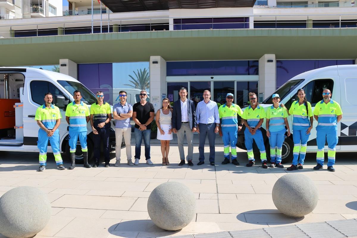 Galería: Sant Antoni refuerza la limpieza de sus calles tras las obras de peatonalización Galería: Sant Antoni refuerza la limpieza de sus calles tras las obras de peatonalización