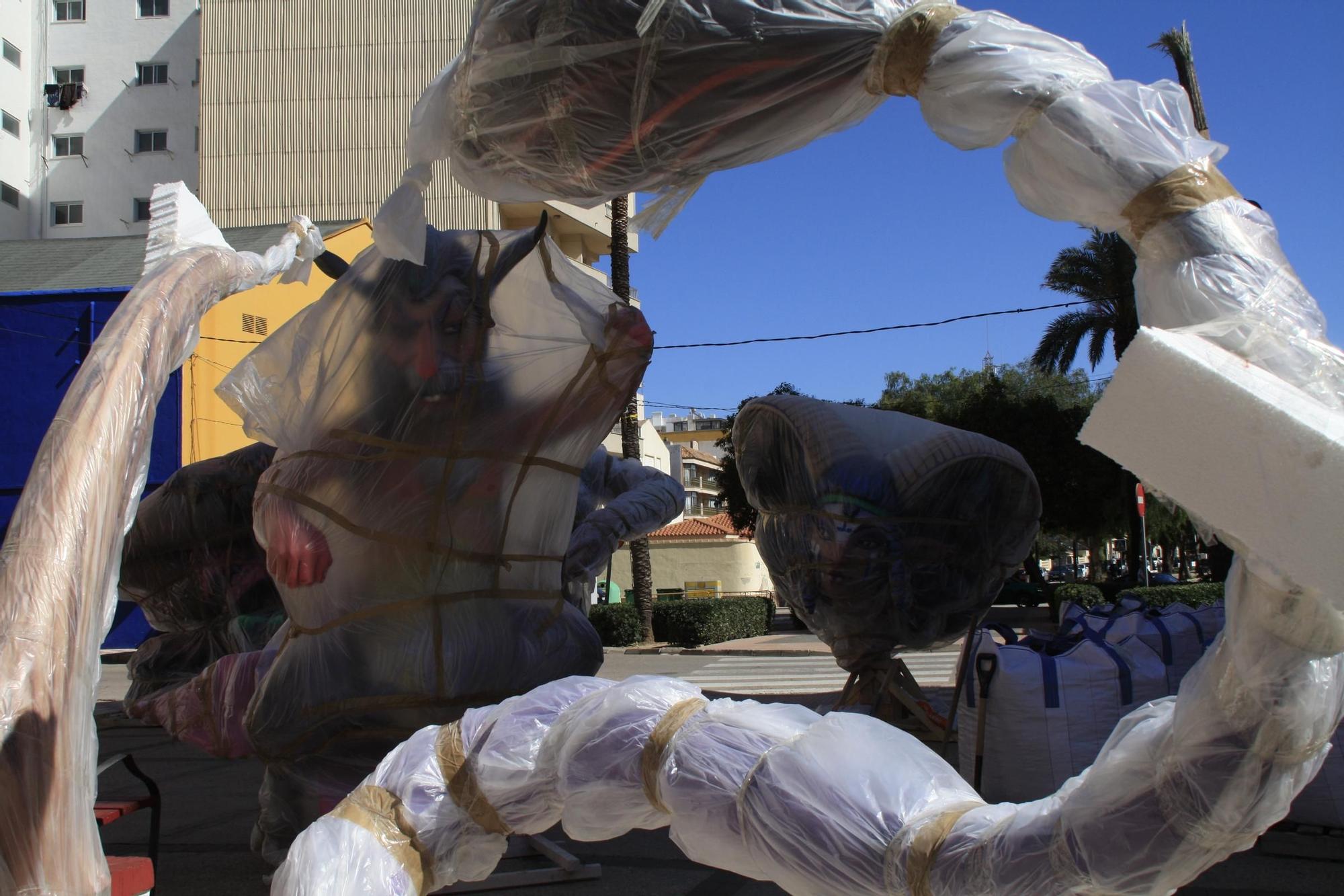 Así va la "plantà" de las fallas en Tavernes de la Valldigna