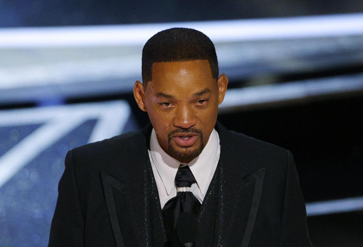 Will Smith abandona, avergonyit, l’Acadèmia de Hollywood per la bufetada a Chris Rock