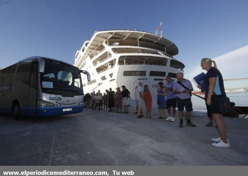 Crucero en el puerto de Castelló