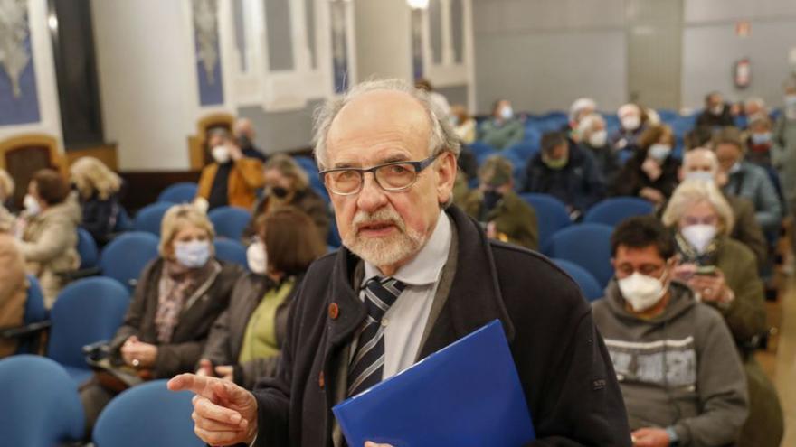 El oncólogo Jiménez Lacave rechaza la ley de eutanasia