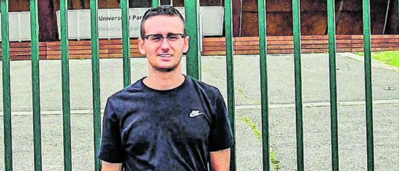 Íñigo Martín Melero, en las instalaciones del CERN de Suiza