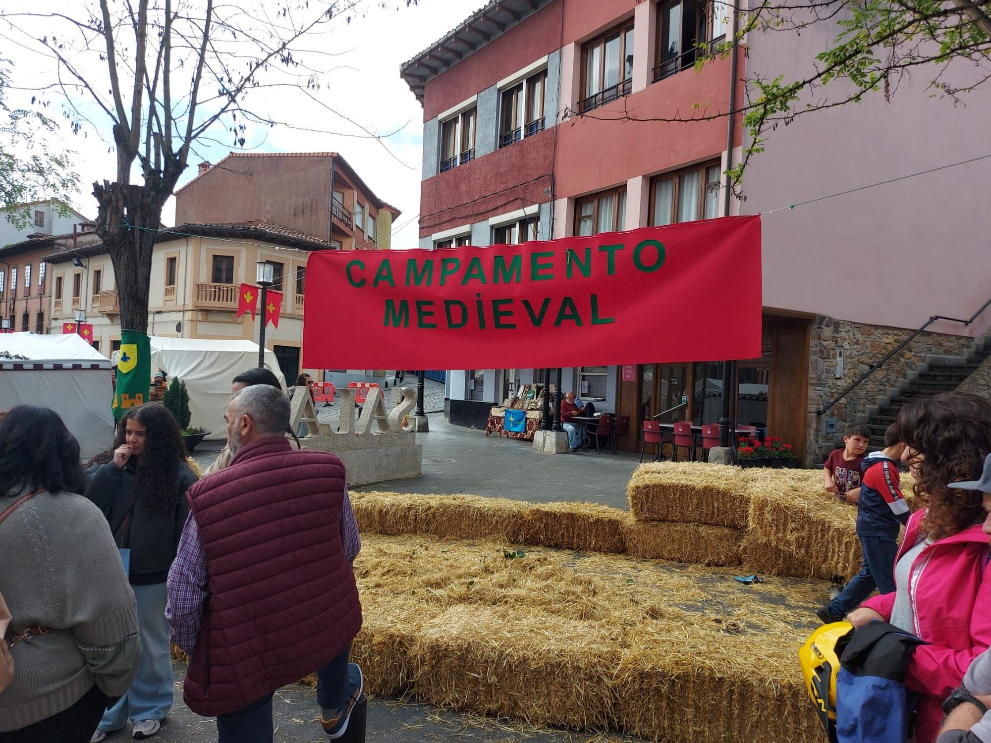 En imágenes: Domingo de lleno en la Feria Medieval de Salas