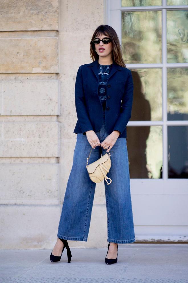 Jeanne Damas, fiel a su estilo sencillo y chic