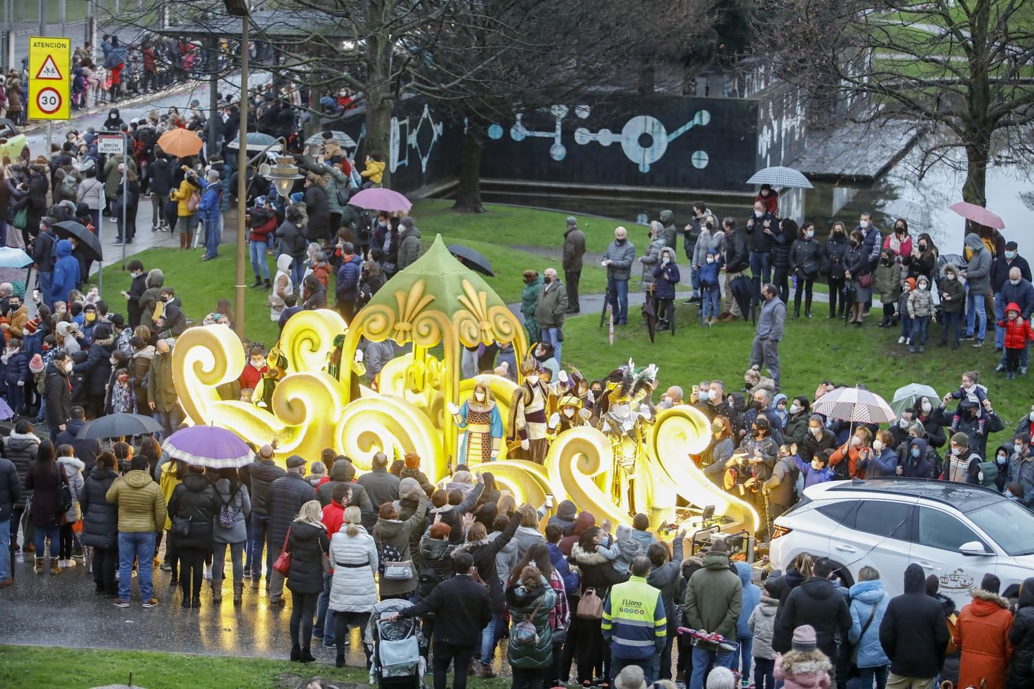 La cabalgata de los Reyes Magos en Gijón