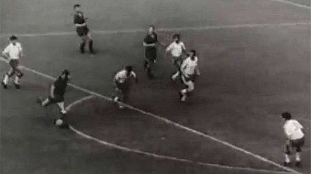 Resum de la final de Copa Barcelona-Saragossa del 1963, que va acabar 3-1. Pereda va marcar el primer gol del Barça i va donar la passada del segon.