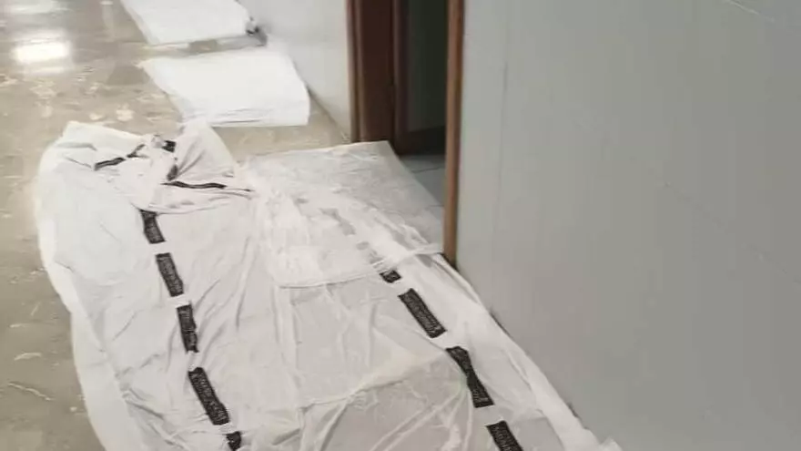 La sanidad tras el temporal: Goteras en los hospitales, salas cerradas y 53.870 citas reprogramadas