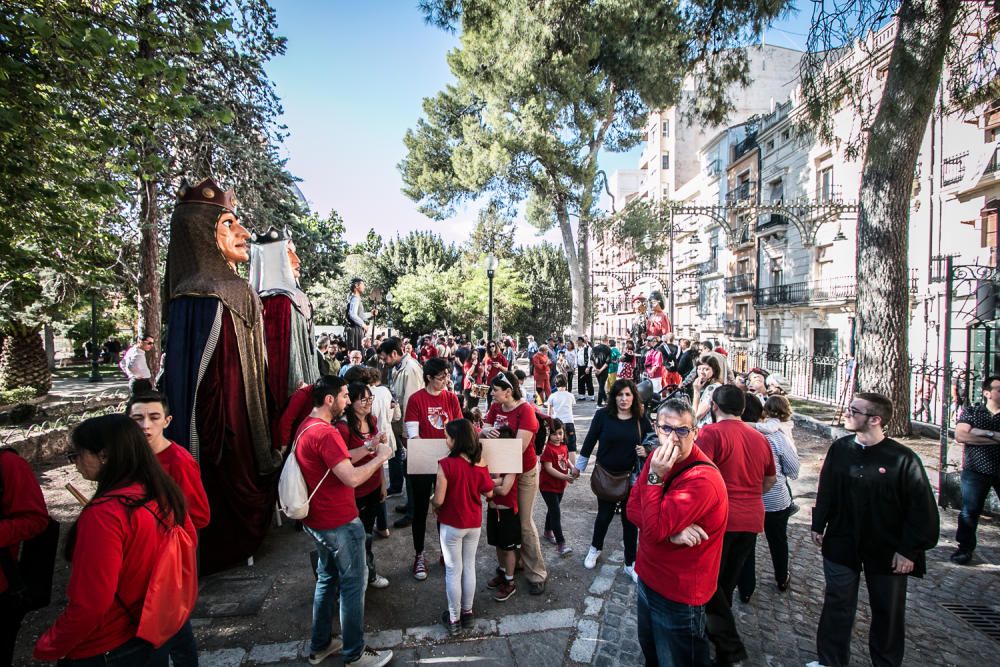 Aplec de Nanos i Gegants en Alcoy