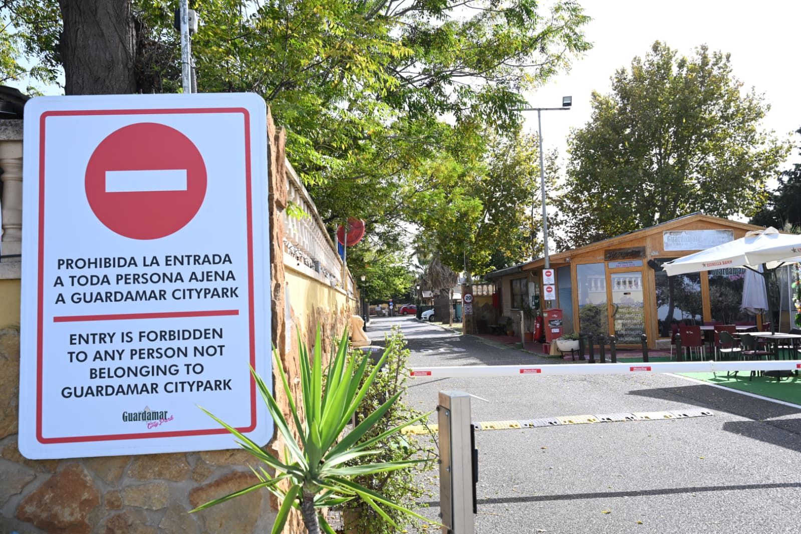 Camping de "mobil homes" en suelo no urbanizable e inundable de Guardamar