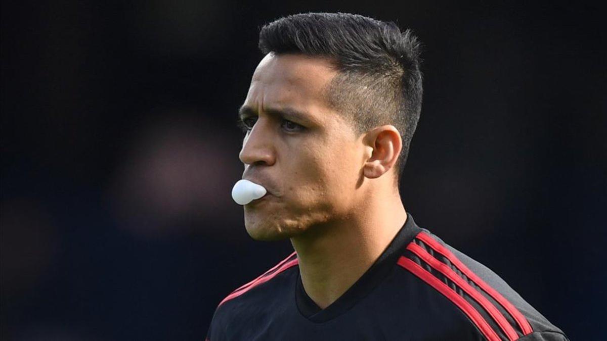 Alexis, a un paso de salir del Mancher United