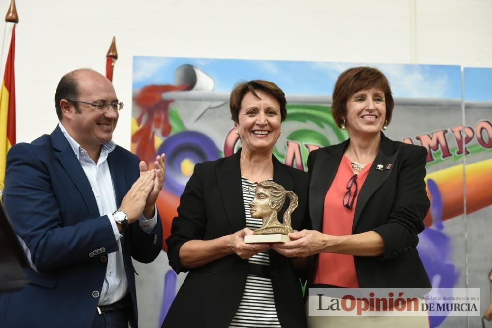 Entrega de premios Mujer Rural