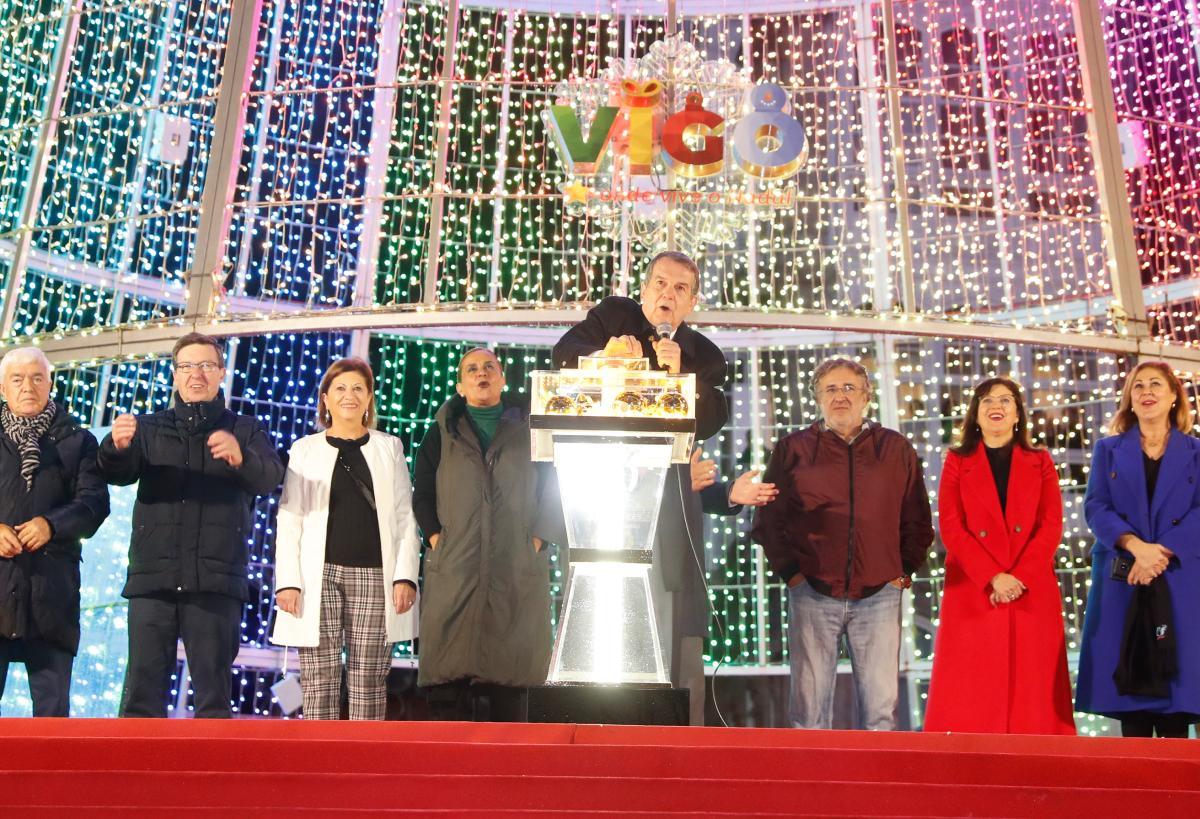 Caballero durante el encendido de las luces de Navidad de Vigo 2022.