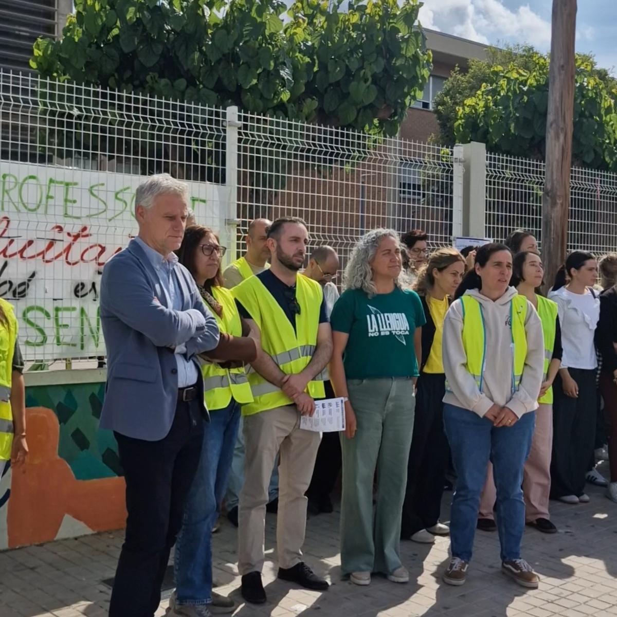 El Ayuntamiento de l'Eliana aplaza les Trobades de Secundaria en solidaridad con la huelga docente.