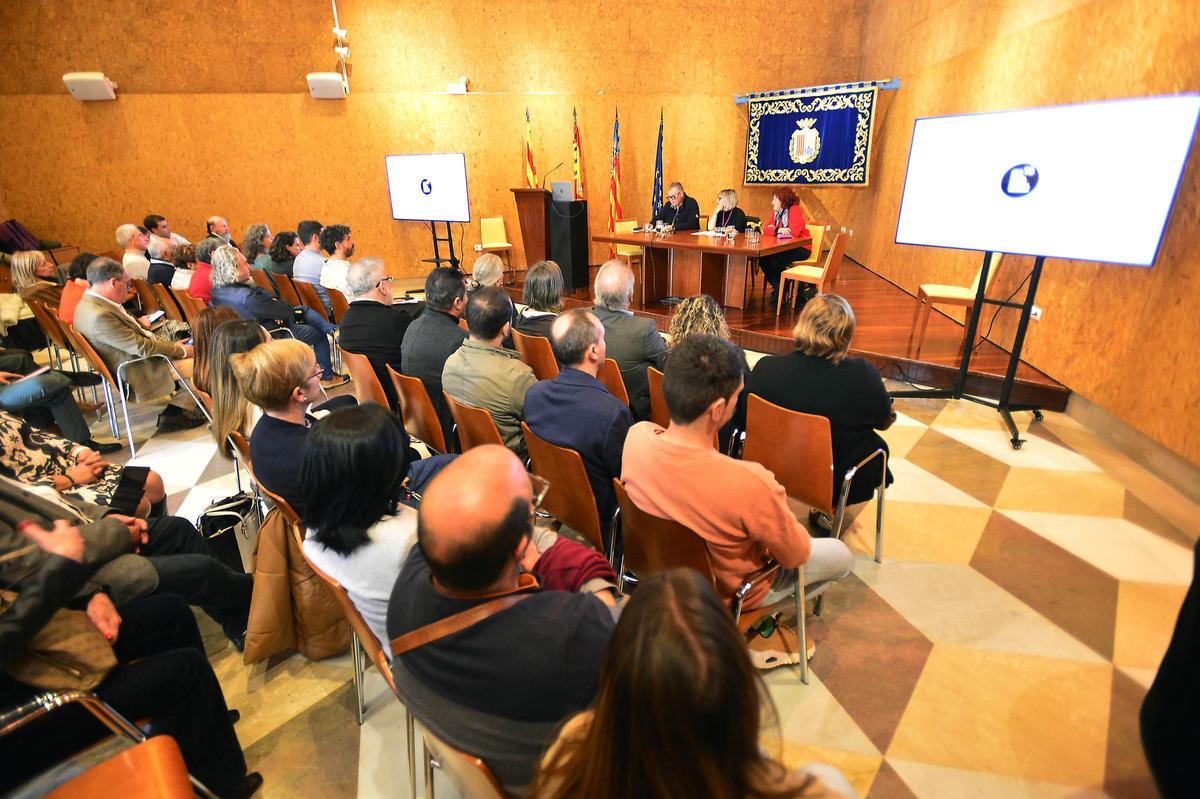 Una de las ponencias durante la presentación de las propuestas en el Baluarte del Duque este viernes