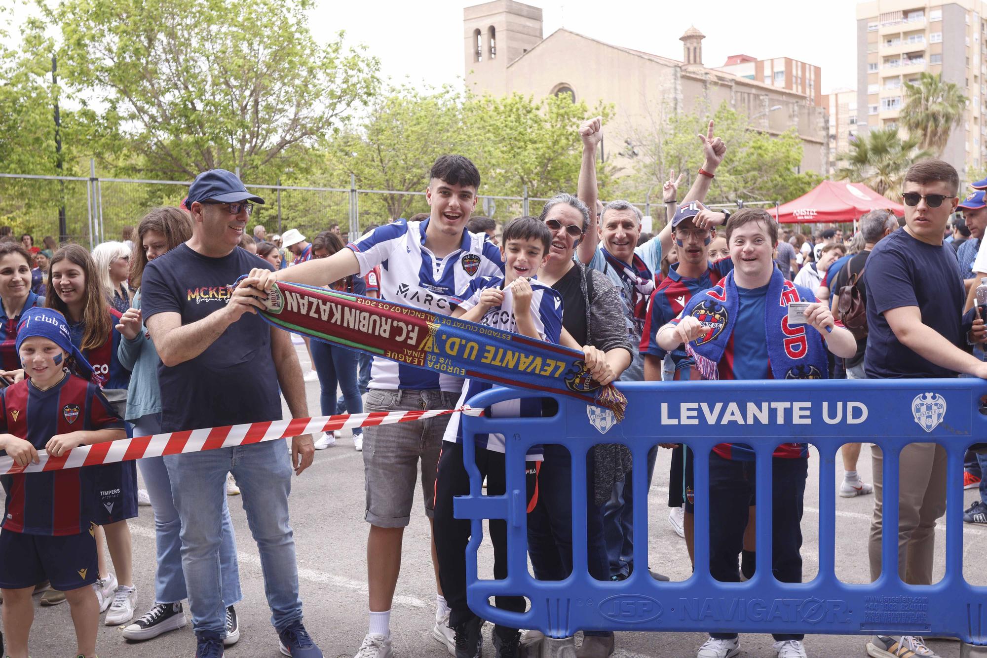 Búscate en el recibimiento al Levante UD antes de enfrentarse al Alavés