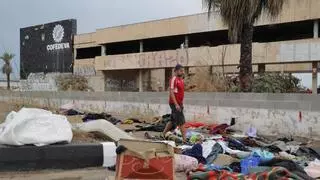 Máxima tensión tras el desalojo de decenas de migrantes en un polígono de Aldaia