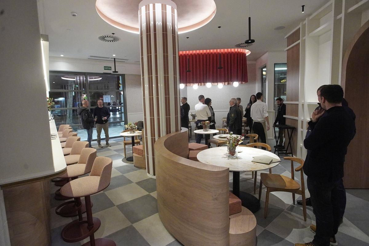 Girona Inauguració del restaurant cafeteria hotel Ultonia
