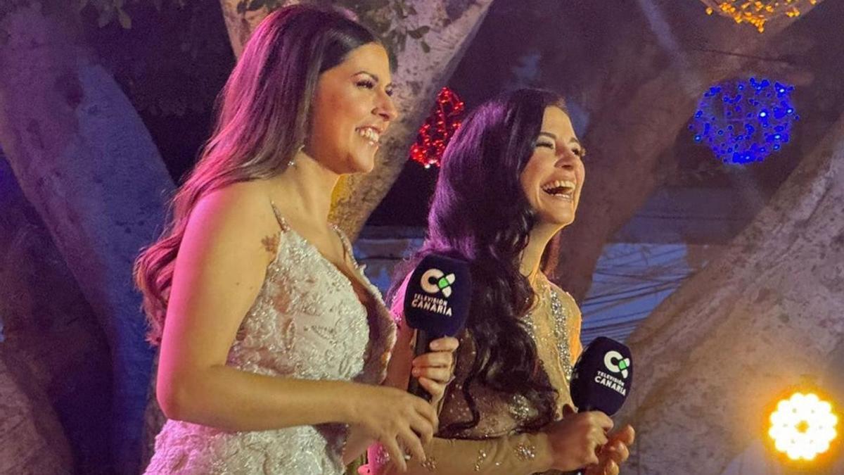 Eloísa González y Wendy Fuentes (derecha) durante las Campanadas de Televisión Canaria. | | E.D.